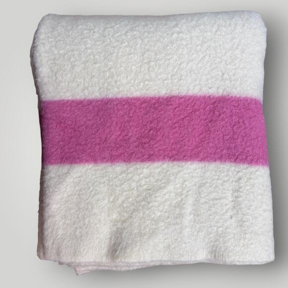 Vintage Hudson Bay 4 Point Blanket 1950s Rare Pink Fluffy Wool 72”x88” Double - Picture 4 of 6